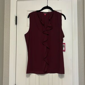 Vine Camuto blouse in size large. Burgundy red in color